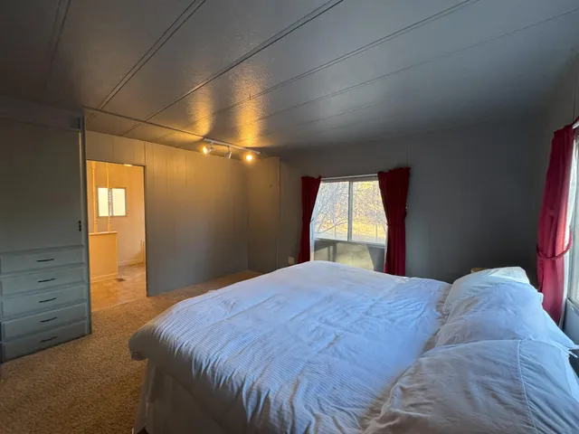 $249,000 | 40759 Old School Road, Fall River Mills, CA 96028