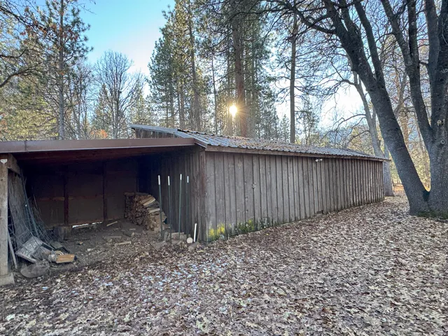 $249,000 | 40759 Old School Road, Fall River Mills, CA 96028