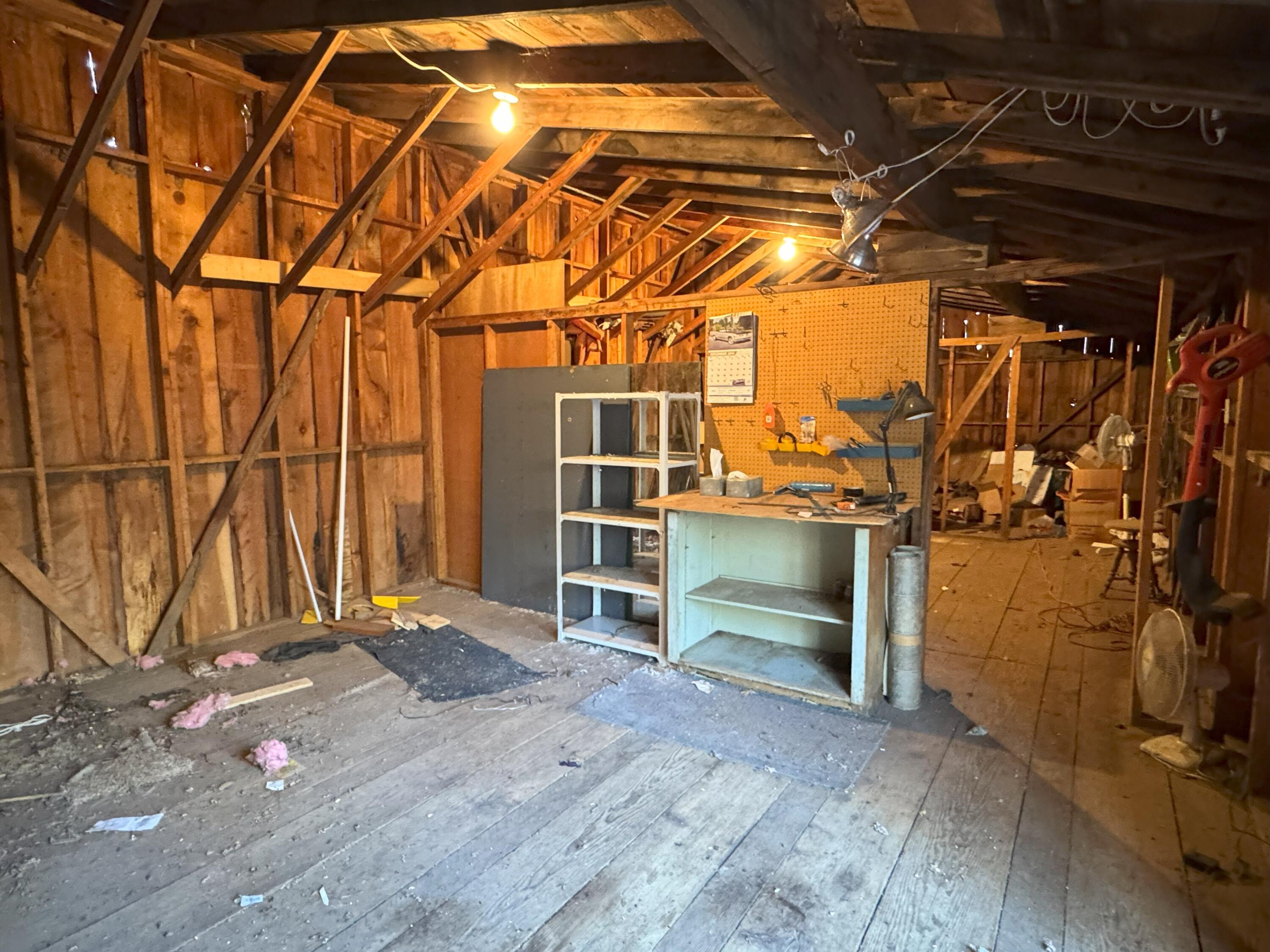 40759 Old School Road Fall River Mills, CA 96028 - Photo 40 of 54 20241205_223118287_iOS