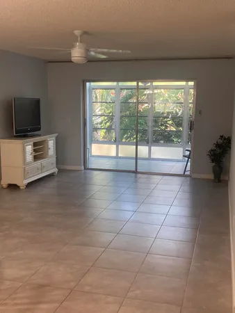 $159,000 | 2950 Southeast Ocean Boulevard, Unit 345, Stuart, FL 34996