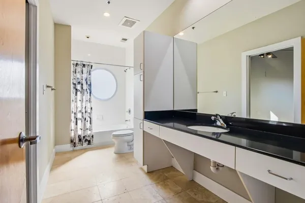 $379,000 | 15 Waddell Street Northeast, Unit 303, Atlanta, GA 30307