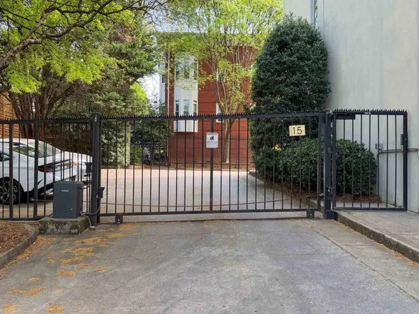 $379,000 | 15 Waddell Street Northeast, Unit 303, Atlanta, GA 30307