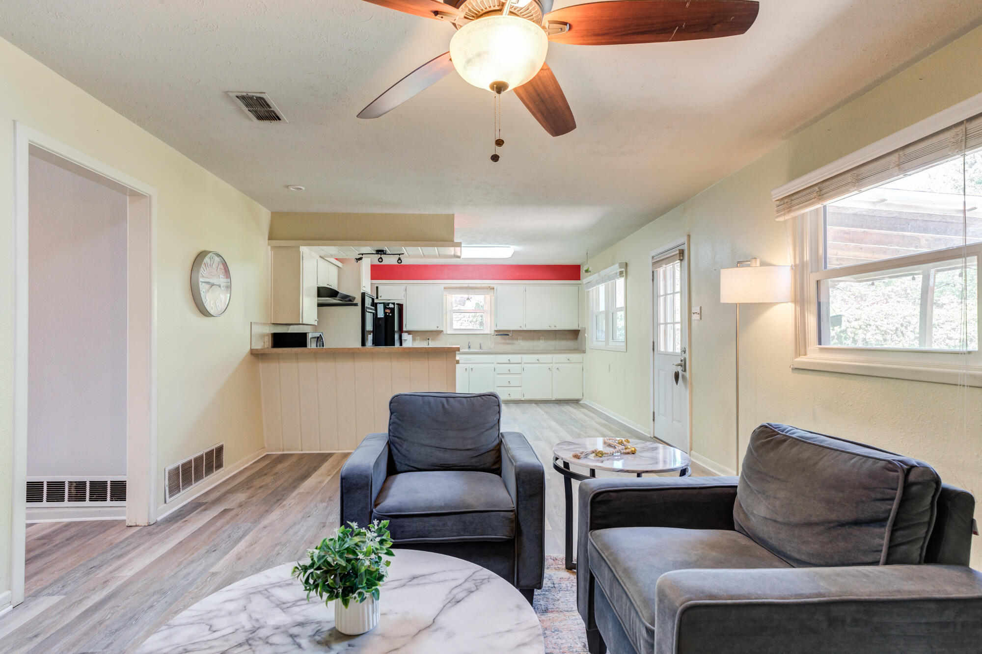 2306 55th Street Lubbock, TX 79412 - Photo 11 of 36 DSC03905_6_7_8_9