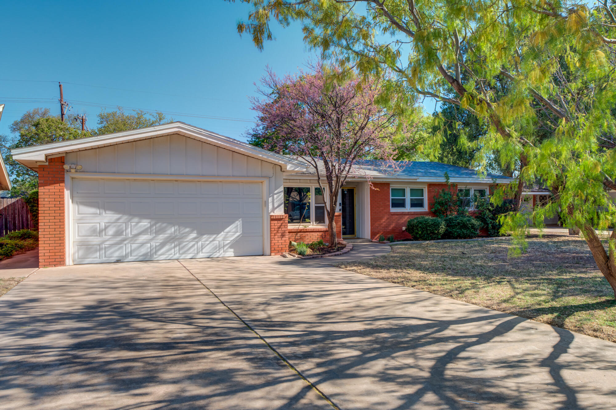 2306 55th Street Lubbock, TX 79412 - Photo 3 of 36 DSC03420_1_2_3_4