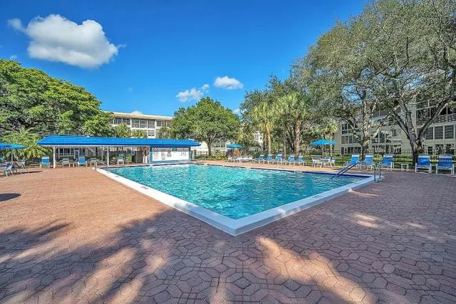 $115,000 | 2302 Lucaya Lane, Unit D2, Coconut Creek, FL 33066