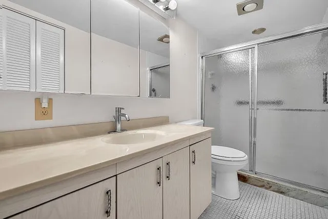 $115,000 | 2302 Lucaya Lane, Unit D2, Coconut Creek, FL 33066