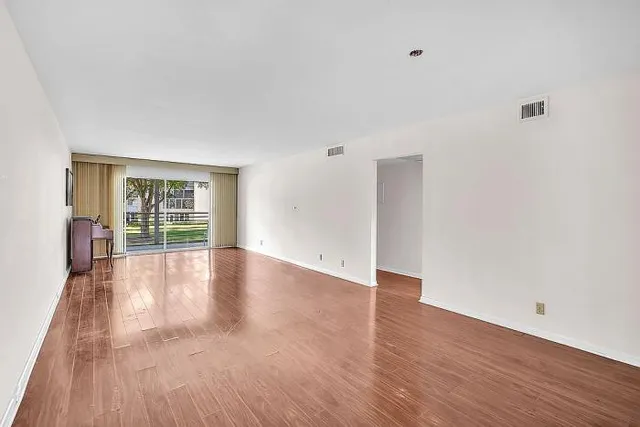 $115,000 | 2302 Lucaya Lane, Unit D2, Coconut Creek, FL 33066