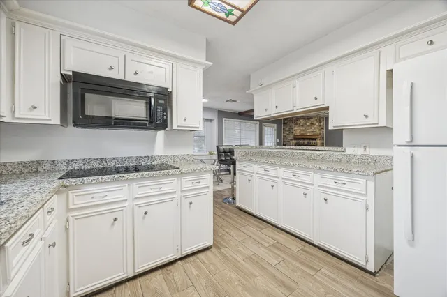 $2,150 | 13107 Tall Forest Drive, Cypress, TX 77429