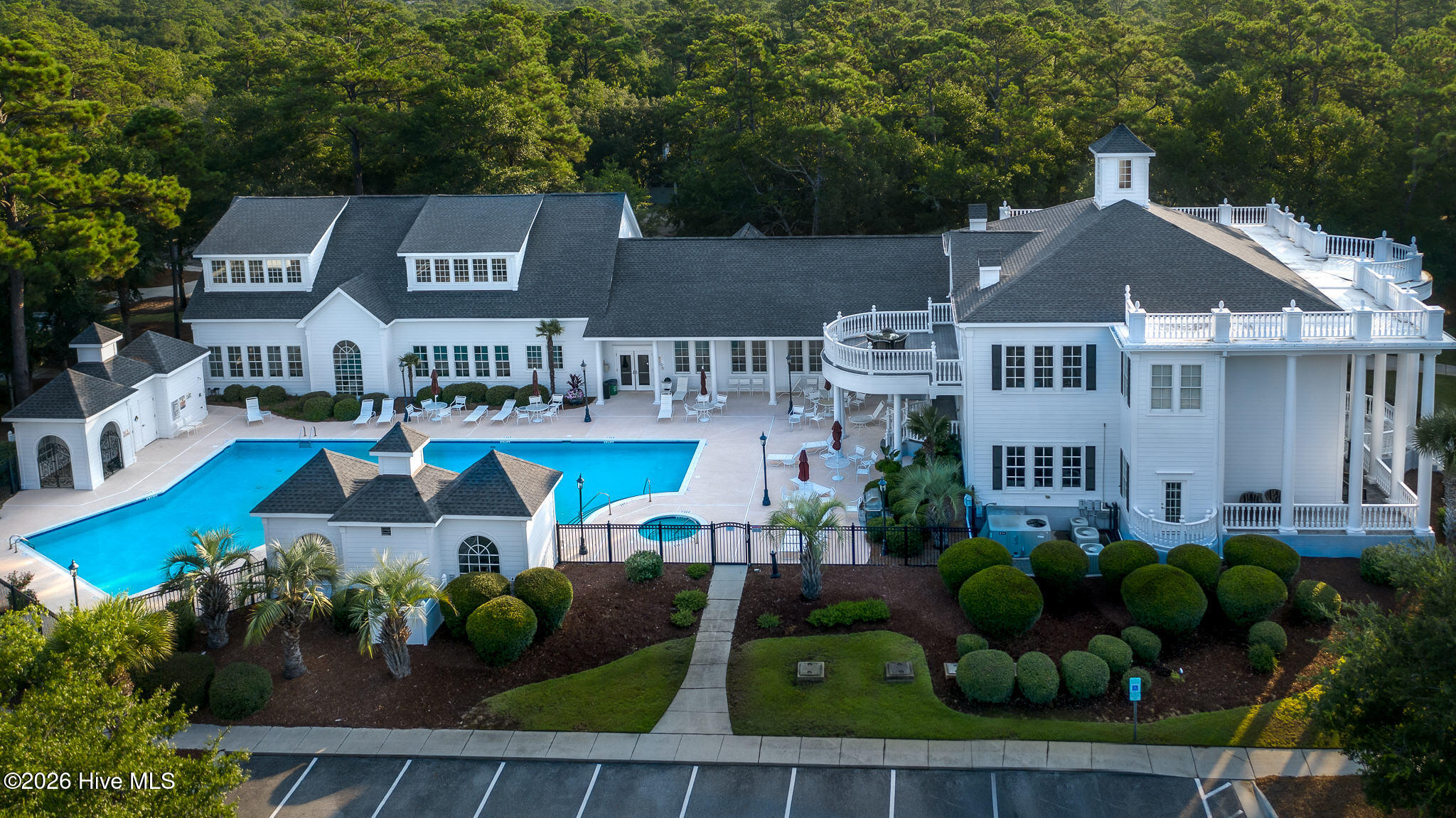 595 Maritime Way Southwest Supply, NC 28462 - Photo 6 of 16 Grand Manor House (2)