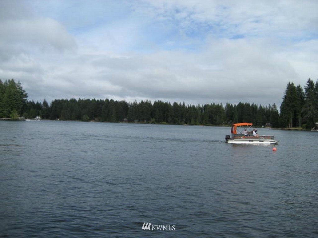 1920 East Phillips Lake Loop Road Shelton, WA 98584 - Photo 10 of 10 Gallery Image 10