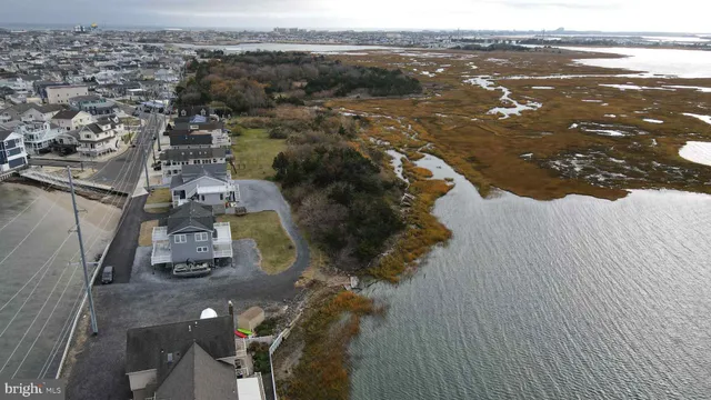 $899,000 | 798 North Drive, Wildwood, NJ 08260