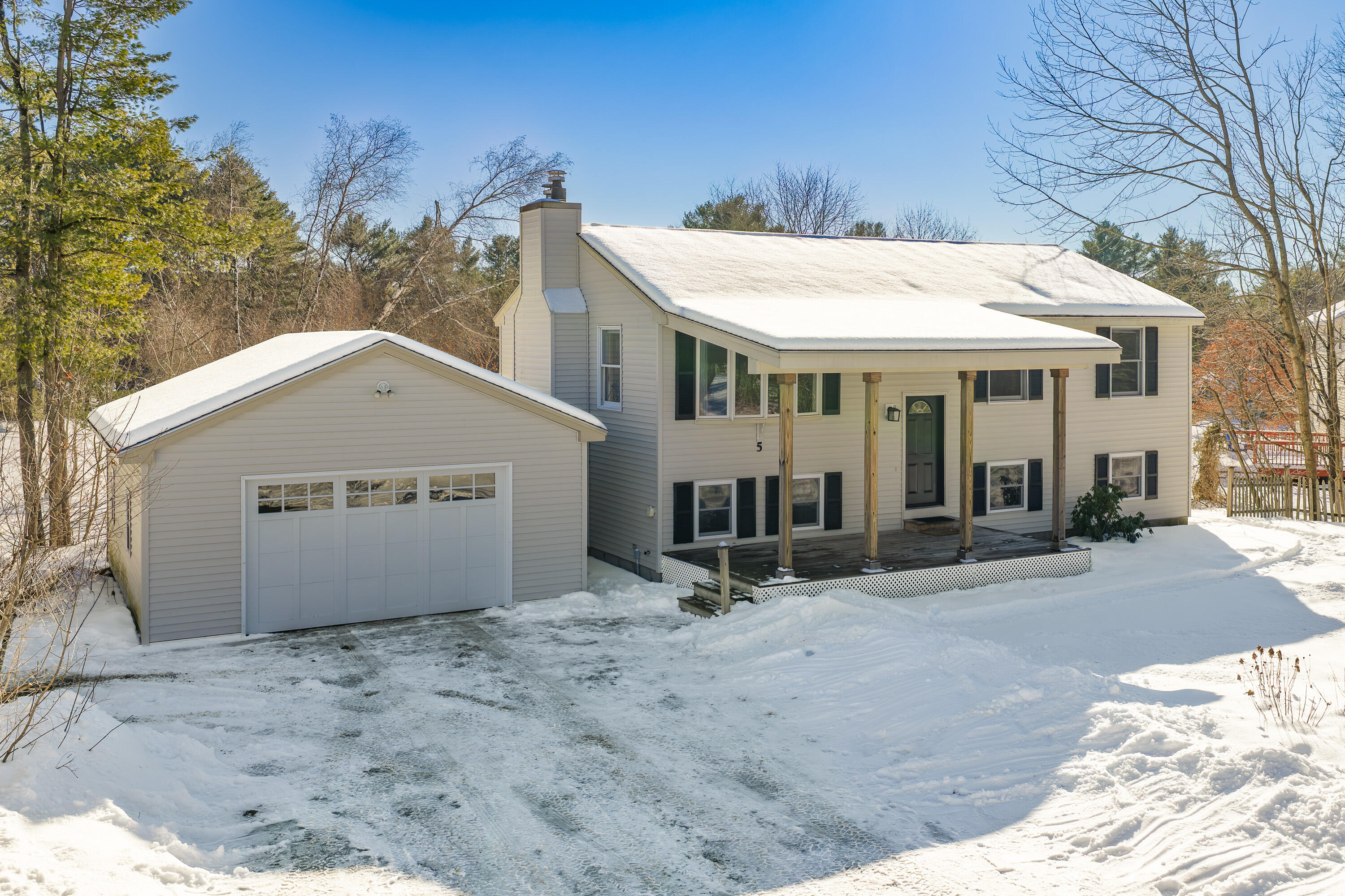 5 Partridge Lane Gray, ME 04039 - Photo 3 of 33 3