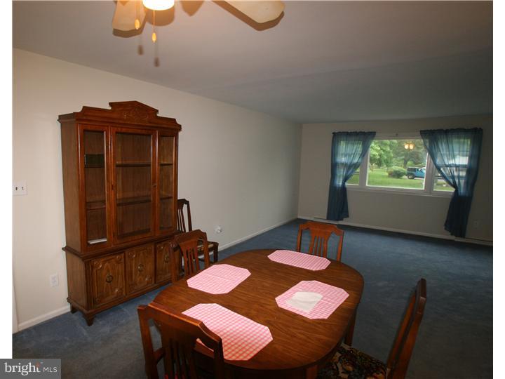 42 Red Mill Road Newark, DE 19711 - Photo 4 of 15 Dining Room