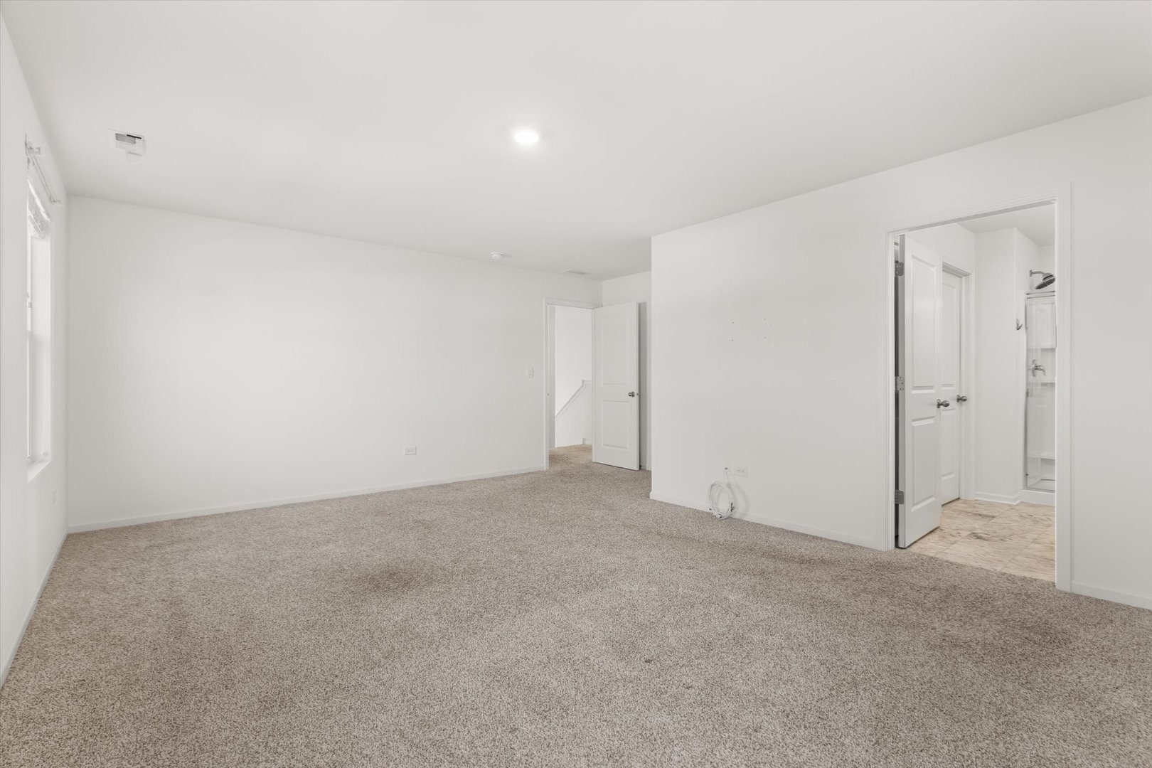 6616 Hadrian Drive Joliet, IL 60431 - Photo 32 of 47 a view of an empty room