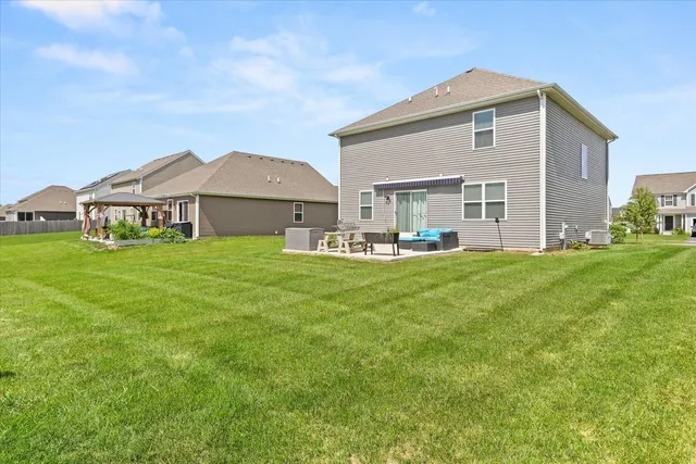 $395,000 | 6616 Hadrian Drive, Joliet, IL 60431