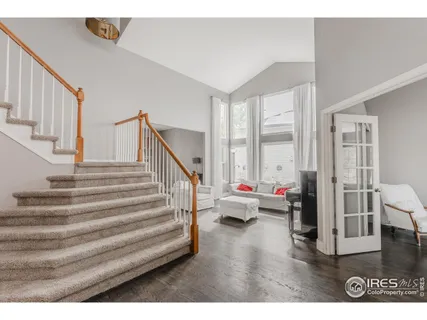 a view of entryway and hall