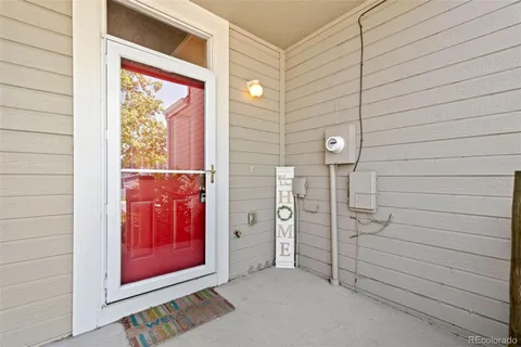 $389,000 | 15555 East 40th Avenue, Unit 110, Denver, CO 80239