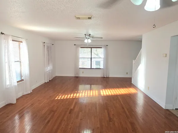 $1,700 | 9415 Silverfeather, San Antonio, TX 78254