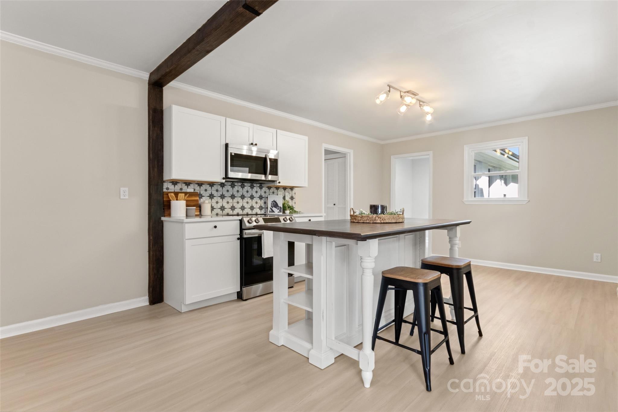 2178 Eastview Road Rock Hill, SC 29732 - Photo 8 of 33 Gallery Image 8