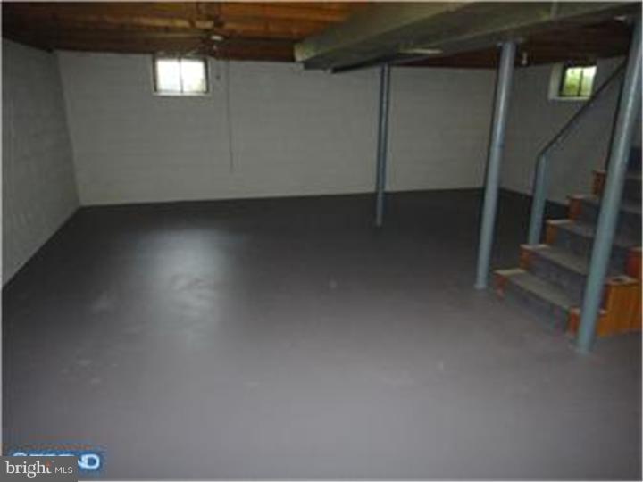 15157 Wayside Road Philadelphia, PA 19116 - Photo 16 of 20 Gallery Image 16
