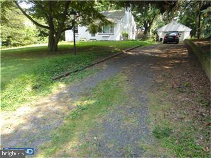 15157 Wayside Road Philadelphia, PA 19116 - Photo 4 of 20 Gallery Image 4