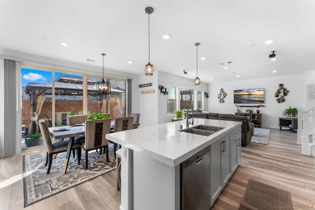 $899,000 | 10129 Hercules Way, Spring Valley, CA 91977