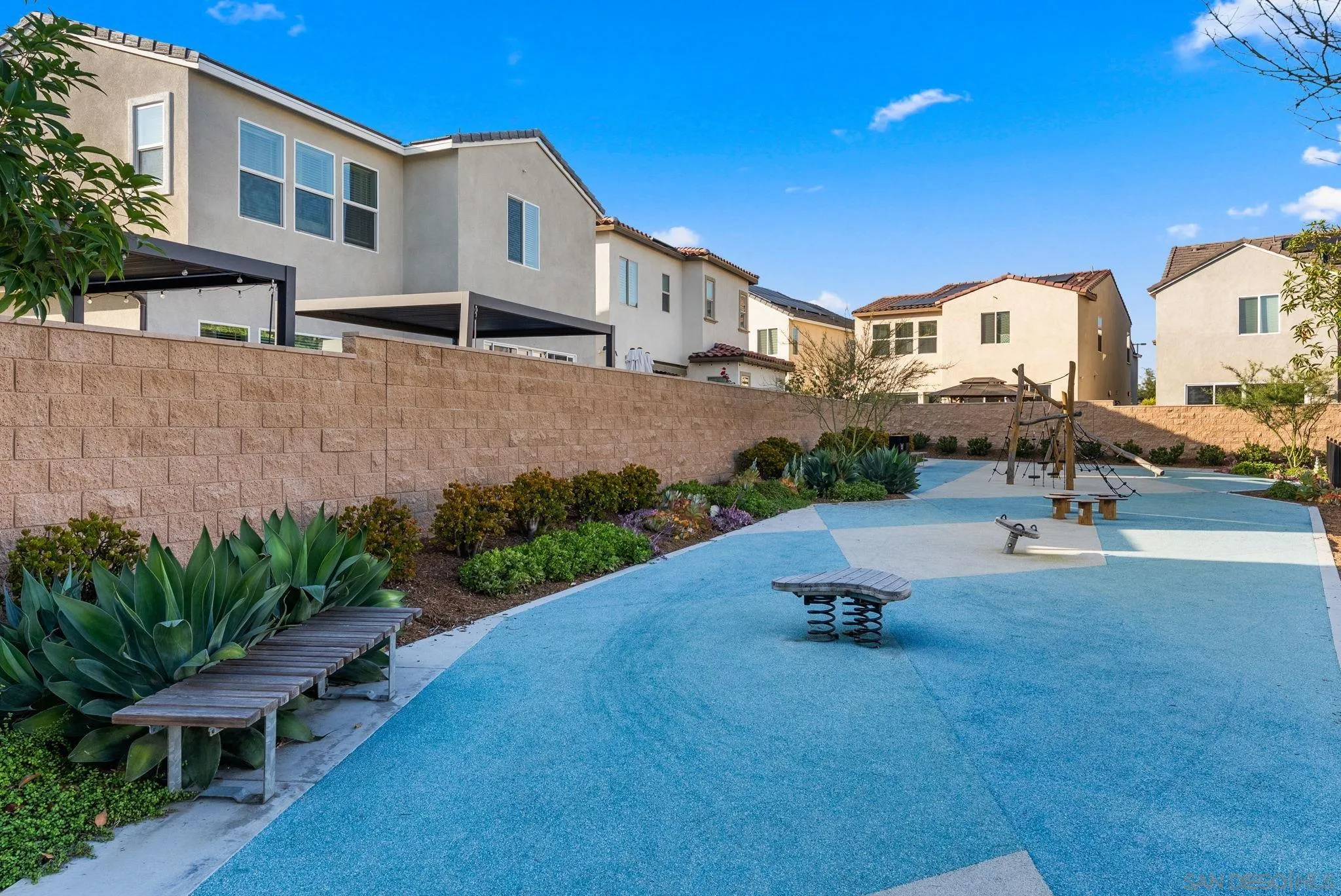 10129 Hercules Way Spring Valley, CA 91977 - Photo 34 of 52