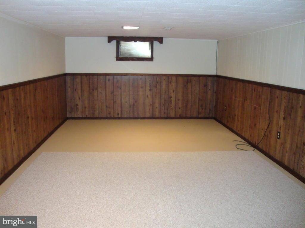 1626 Ridgedale Drive Lancaster, PA 17601 - Photo 9 of 13 Gallery Image 9