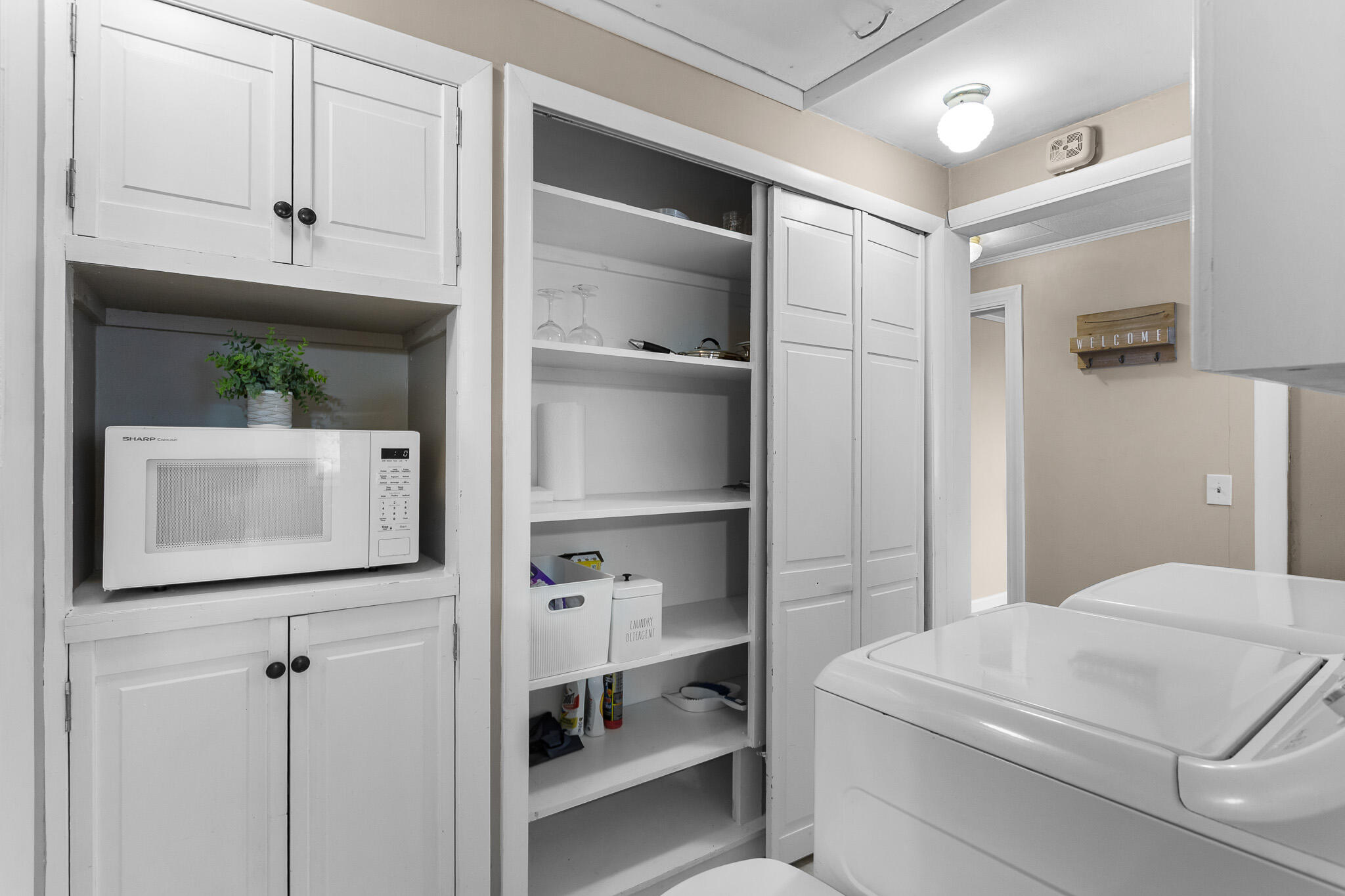 148 Thornton Road Bangor, ME 04401 - Photo 24 of 40 Pantry/Laundry