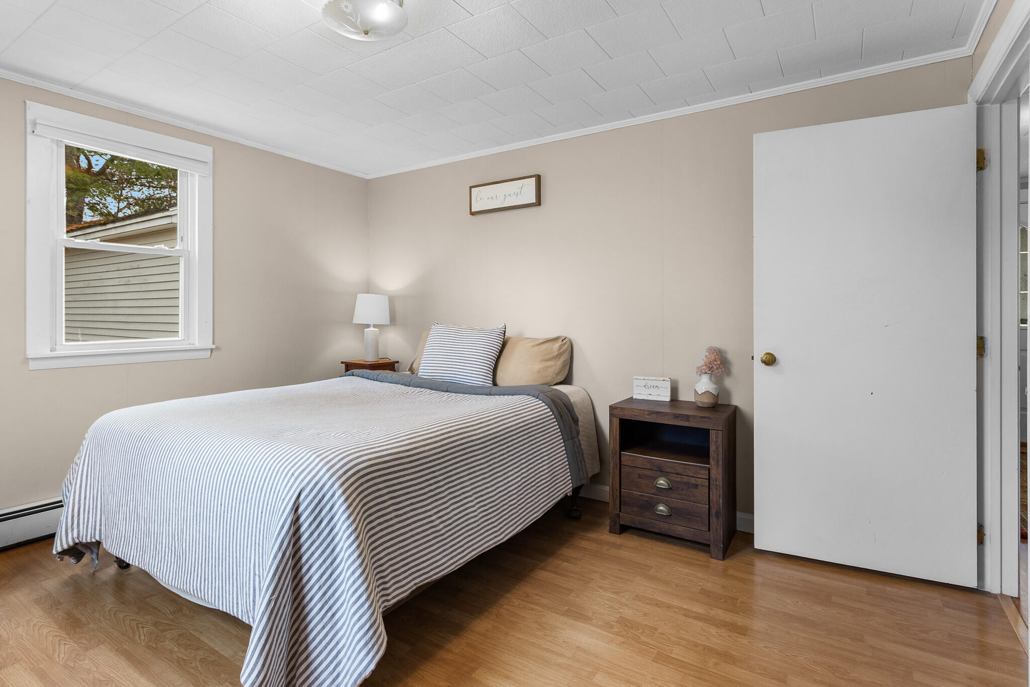 148 Thornton Road Bangor, ME 04401 - Photo 31 of 40 2nd Bedroom