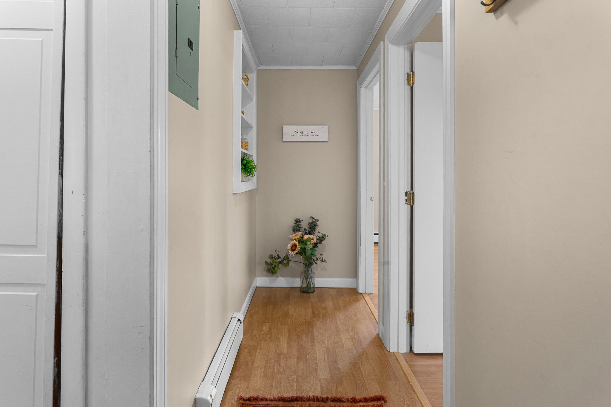 148 Thornton Road Bangor, ME 04401 - Photo 8 of 40 Hallway