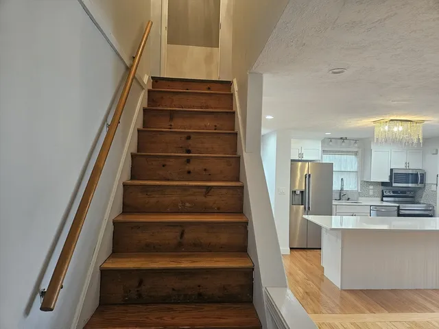 $3,200 | 599 North Street, Randolph, MA 02368