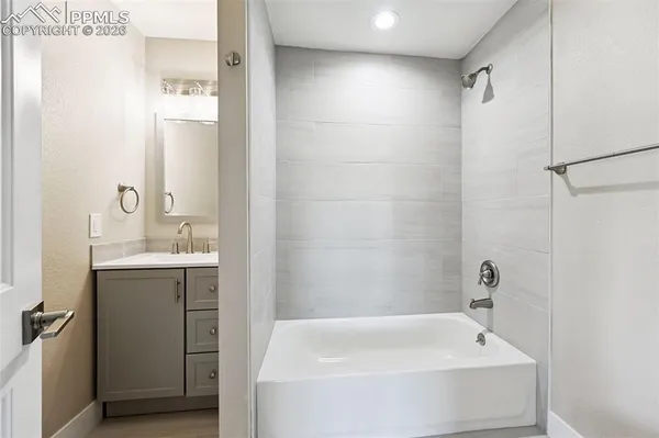 $798,250 | 4520 North Ramah Highway, Yoder, CO 80864