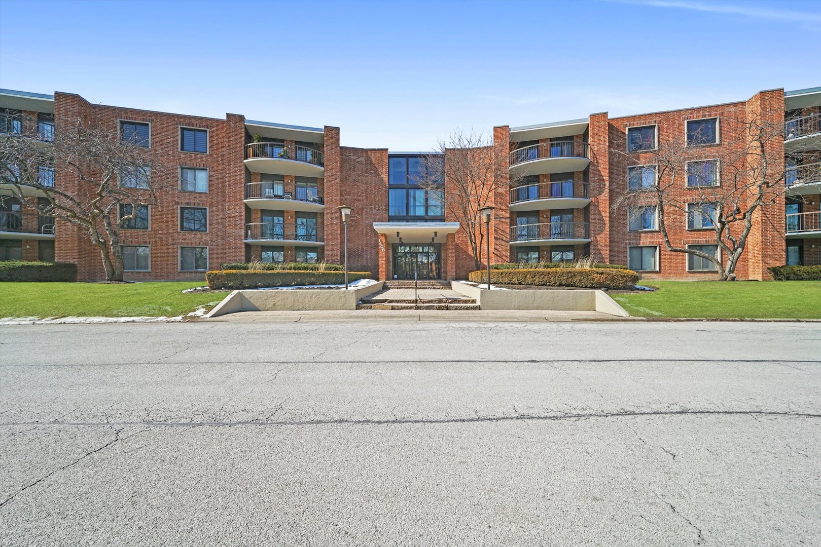 a building view the front of it