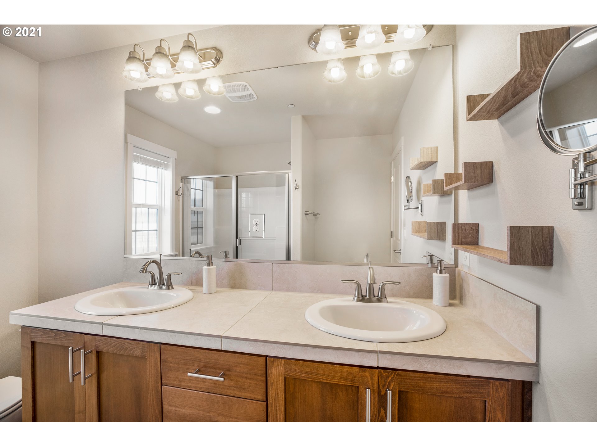 10730 Southwest Verdun Loop Wilsonville, OR 97070 - Photo 13 of 19