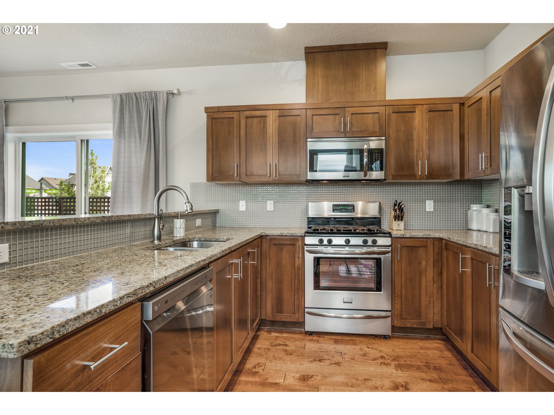 10730 Southwest Verdun Loop Wilsonville, OR 97070 - Photo 4 of 19