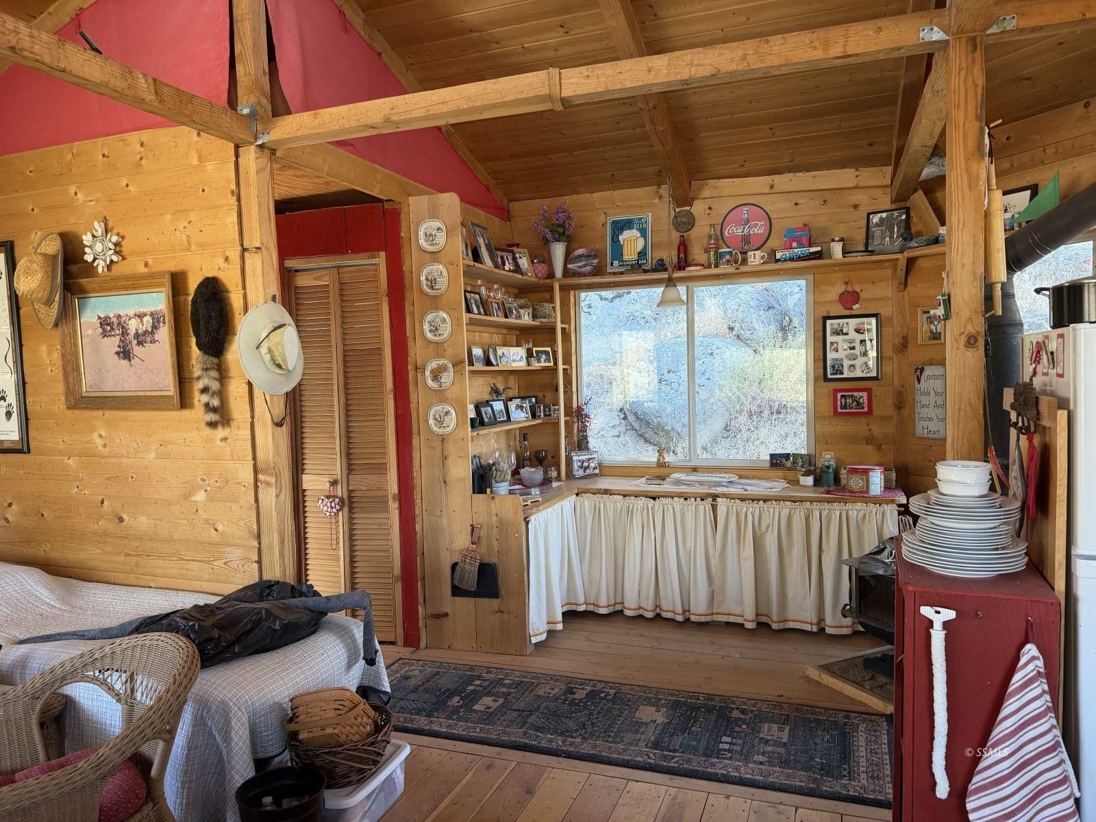 Michael Road Caliente, CA 93518 - Photo 7 of 38 Gallery Image 7