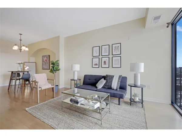 $2,295 | 500 East Grant Street, Unit 1905, Minneapolis, MN 55404