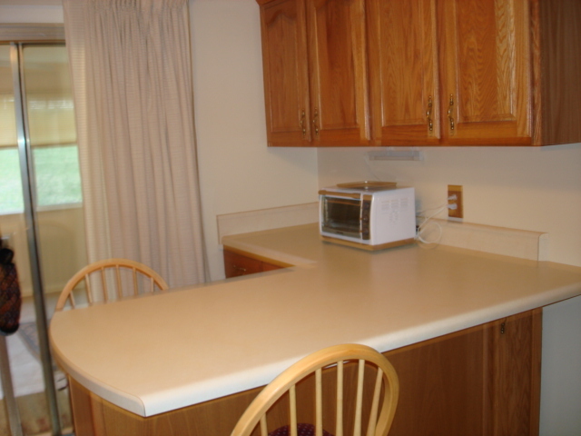 3671 Bower Road Roanoke, VA 24018 - Photo 7 of 15 Another view of Breakfast Bar