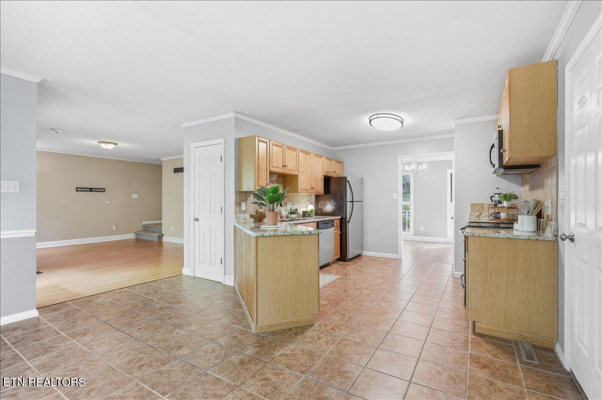 190 Country Walk Drive Powell, TN 37849 - Photo 18 of 43 18-019_7K9A0454