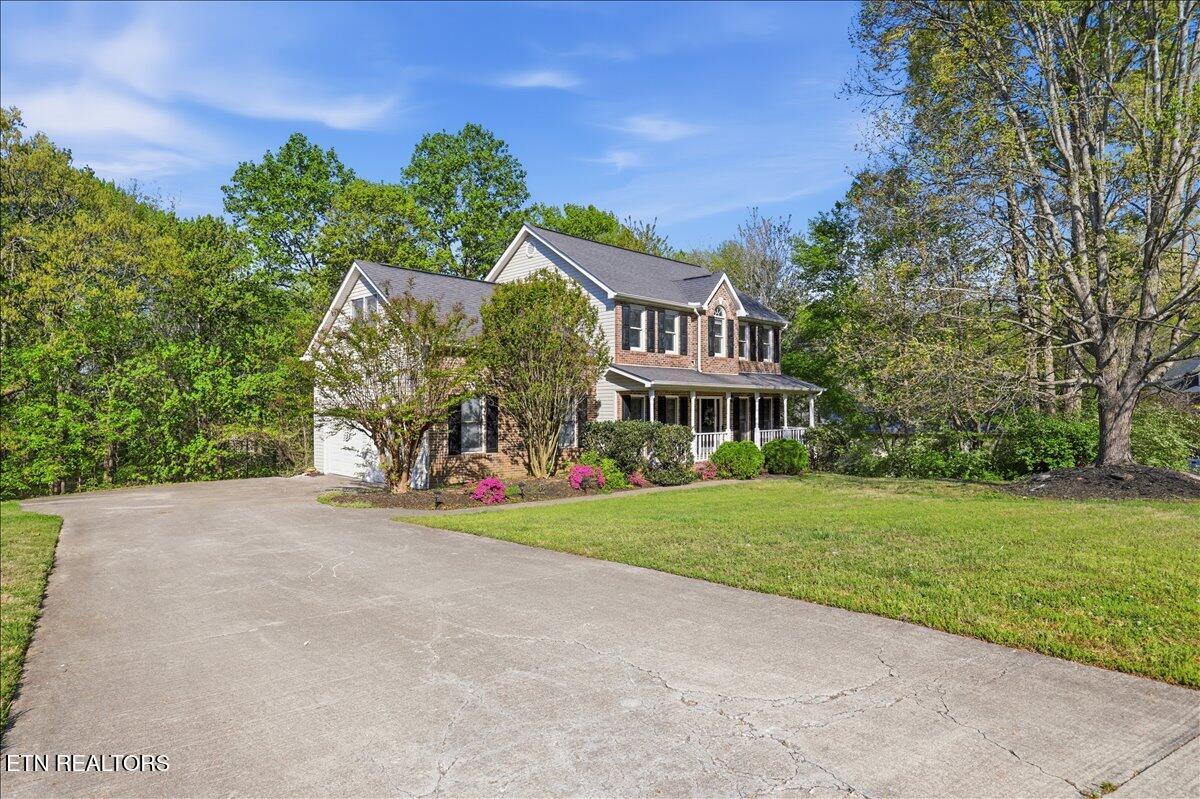 190 Country Walk Drive Powell, TN 37849 - Photo 3 of 43 02-002_7K9A0532