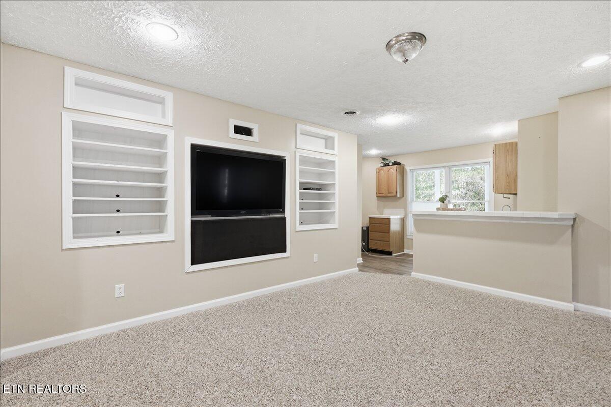 190 Country Walk Drive Powell, TN 37849 - Photo 33 of 43 33-015_7K9A0505