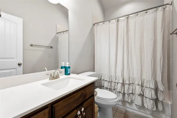 $369,000 | 3605 Worthington Drive, Midlothian, TX 76065