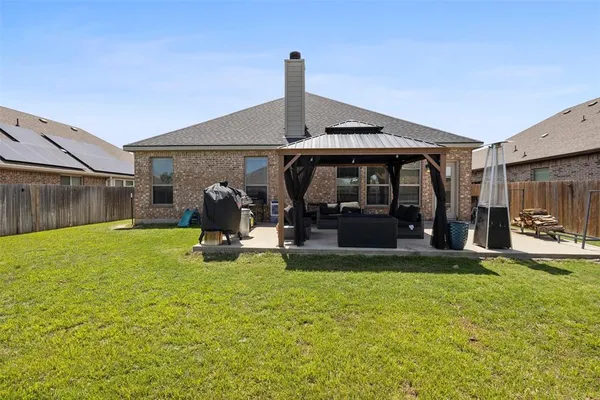$369,000 | 3605 Worthington Drive, Midlothian, TX 76065