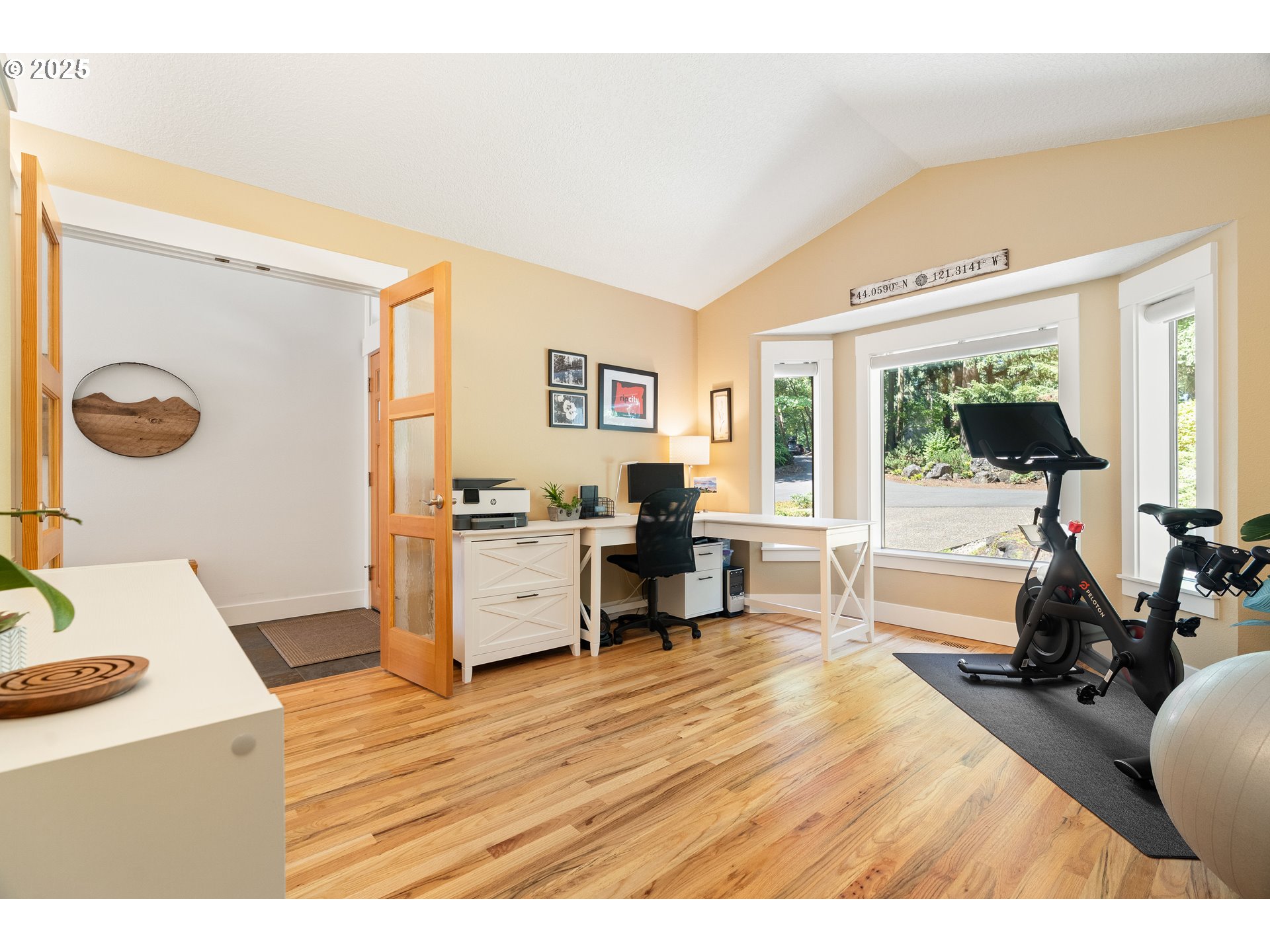 30946 Southwest Riverlane Road West Linn, OR 97068 - Photo 8 of 48