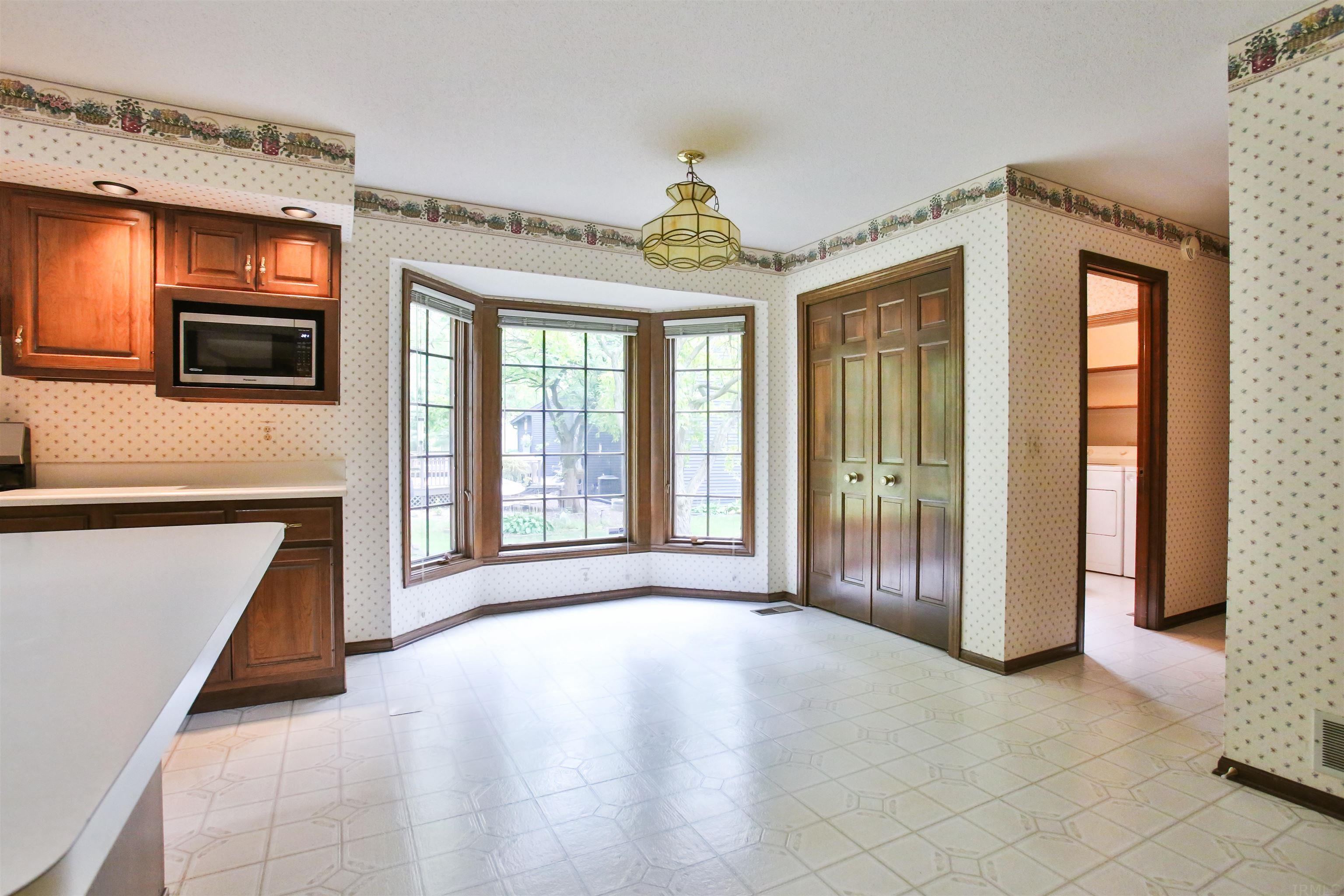 10506 Oak Trail Road Fort Wayne, IN 46845 - Photo 8 of 29