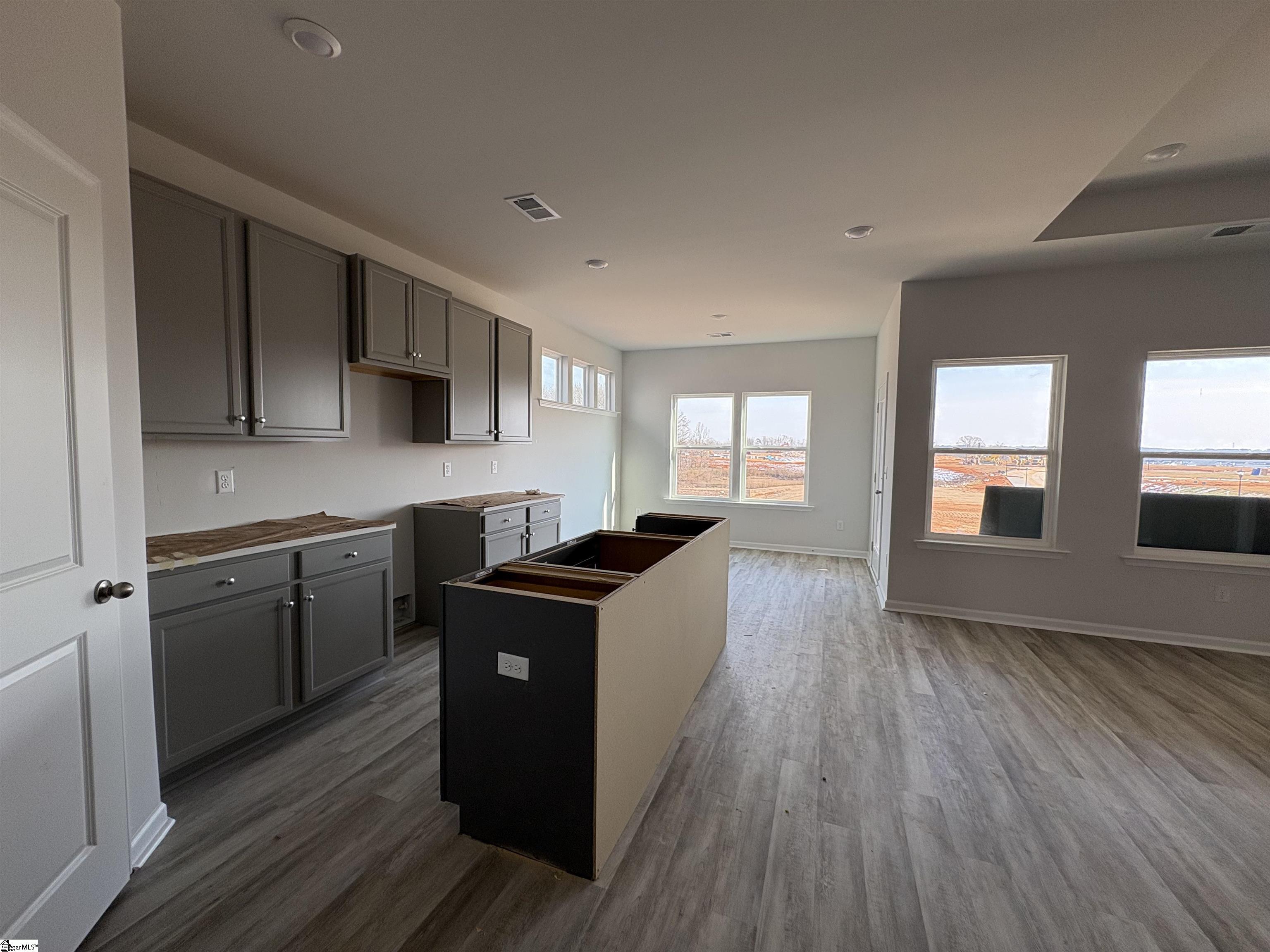 102 Wilson School Street Simpsonville, SC 29681 - Photo 4 of 25