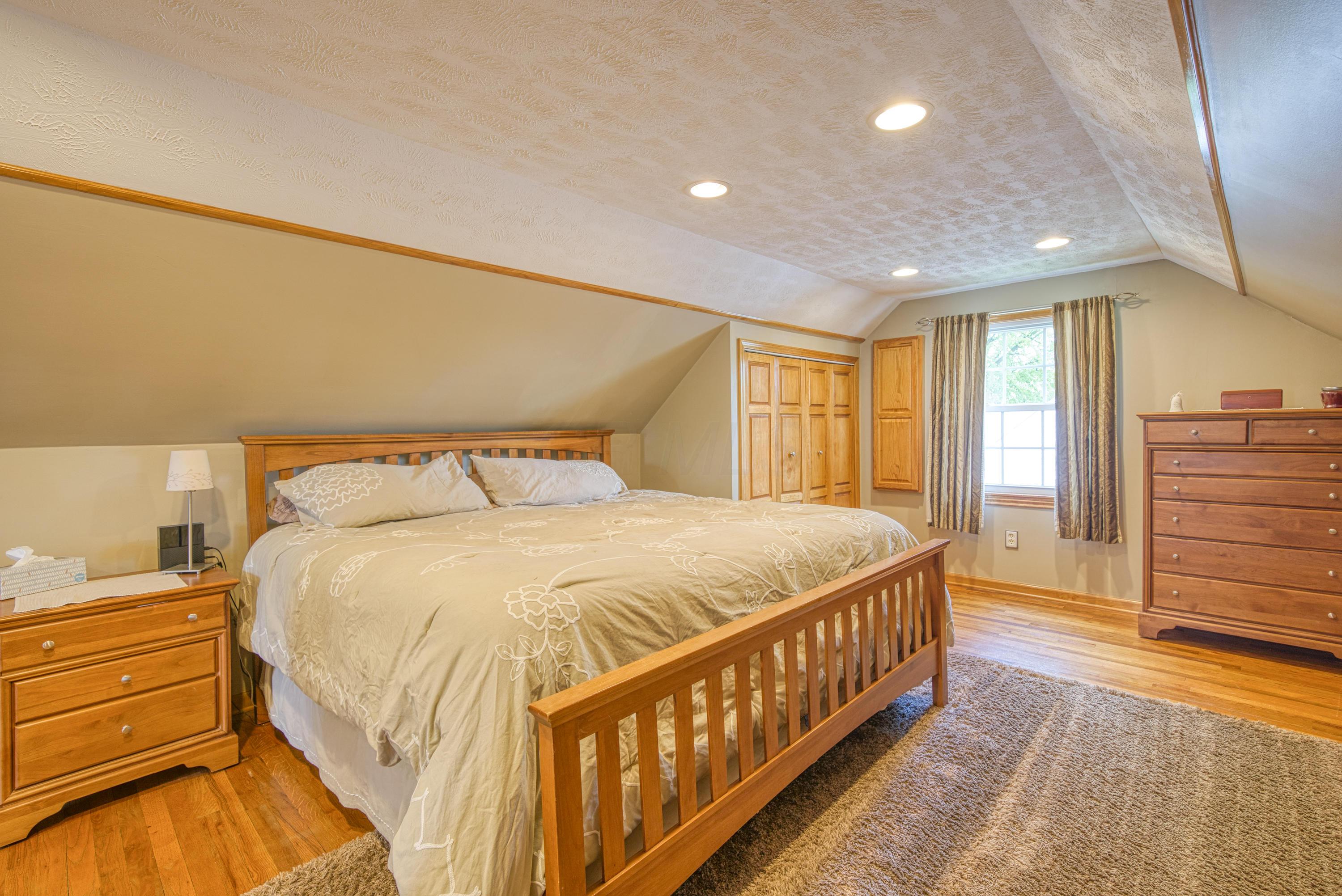 3140 Gerbert Road Columbus, OH 43224 - Photo 17 of 39 Gallery Image 17