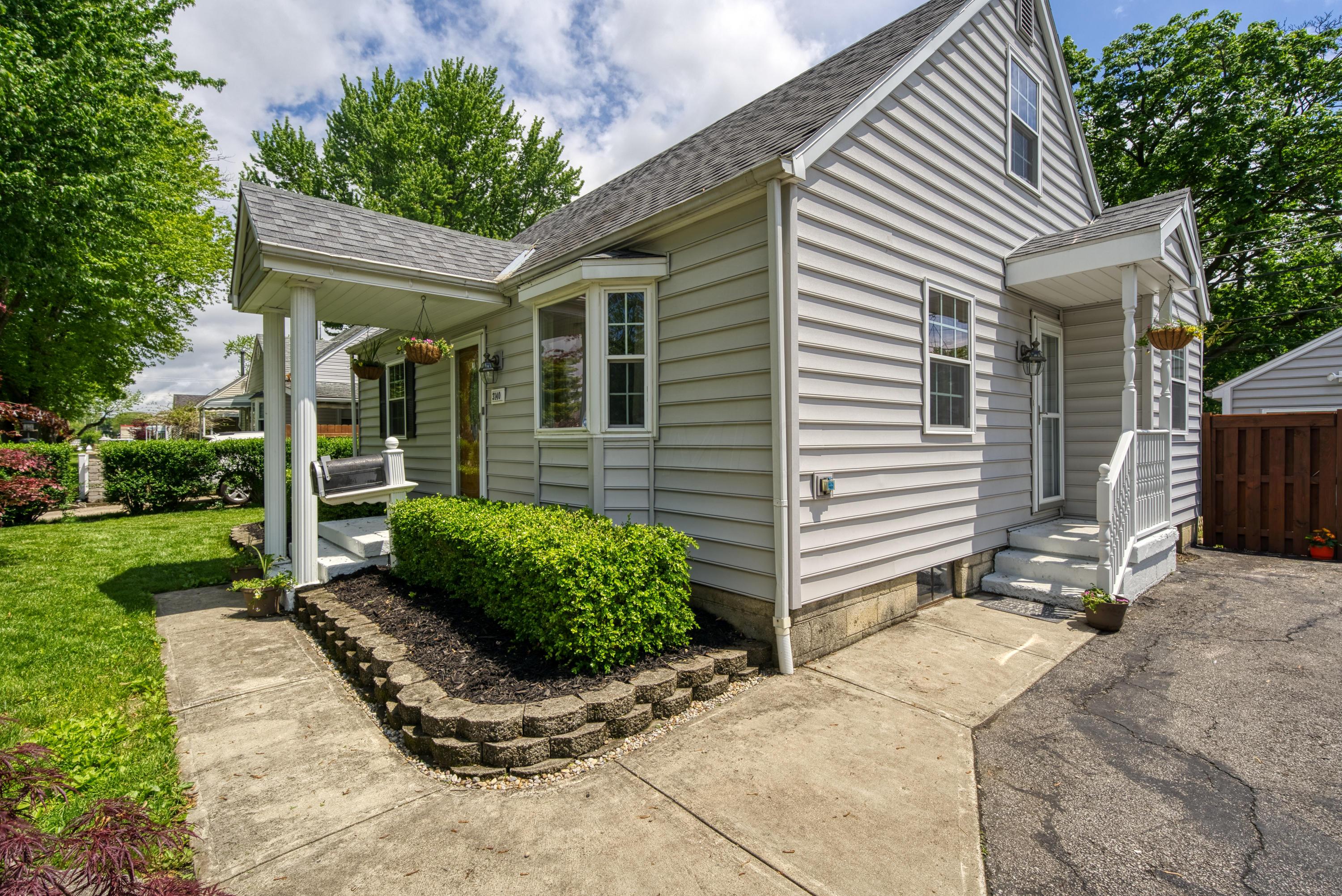 3140 Gerbert Road Columbus, OH 43224 - Photo 4 of 39 Gallery Image 4