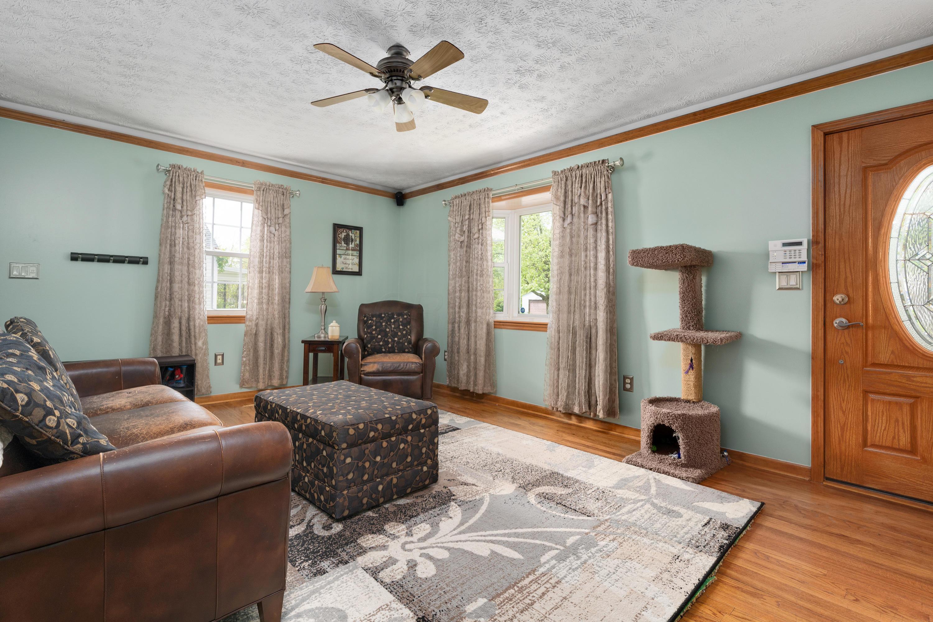 3140 Gerbert Road Columbus, OH 43224 - Photo 9 of 39 Gallery Image 9